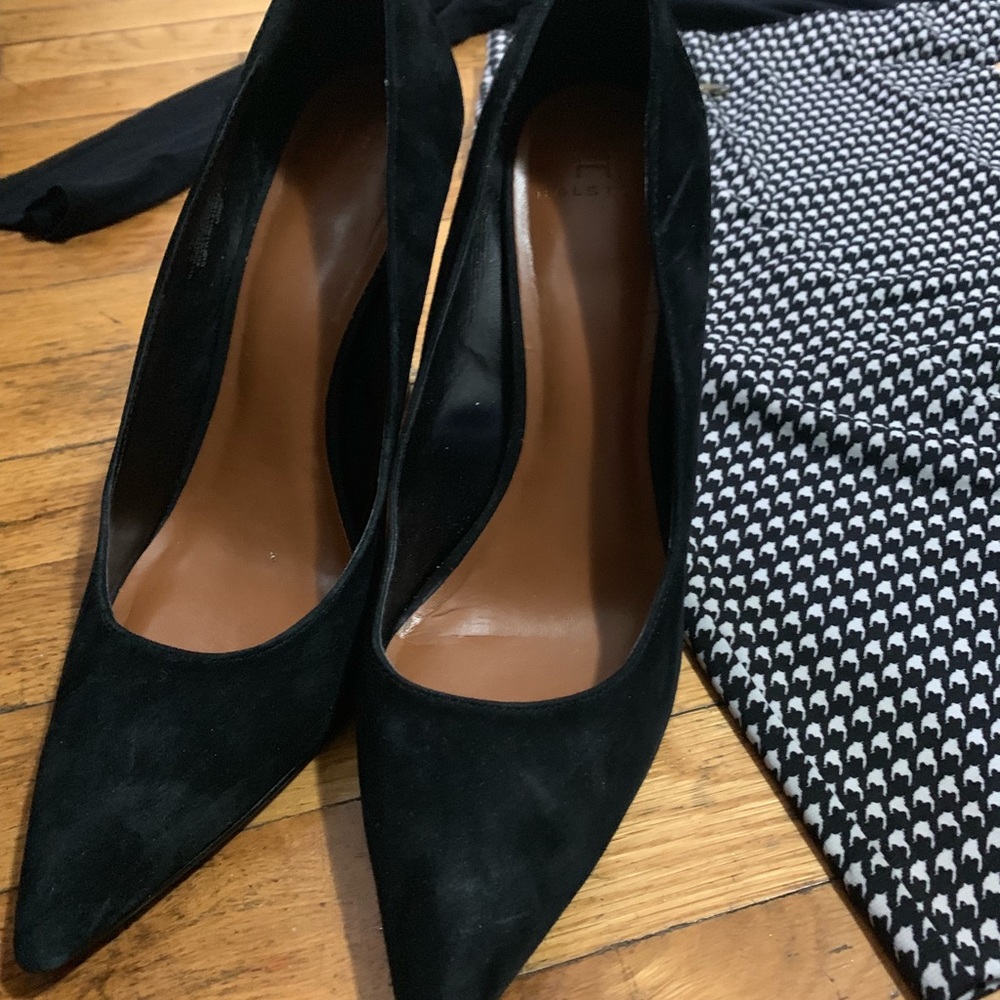 Black Suede Pumps